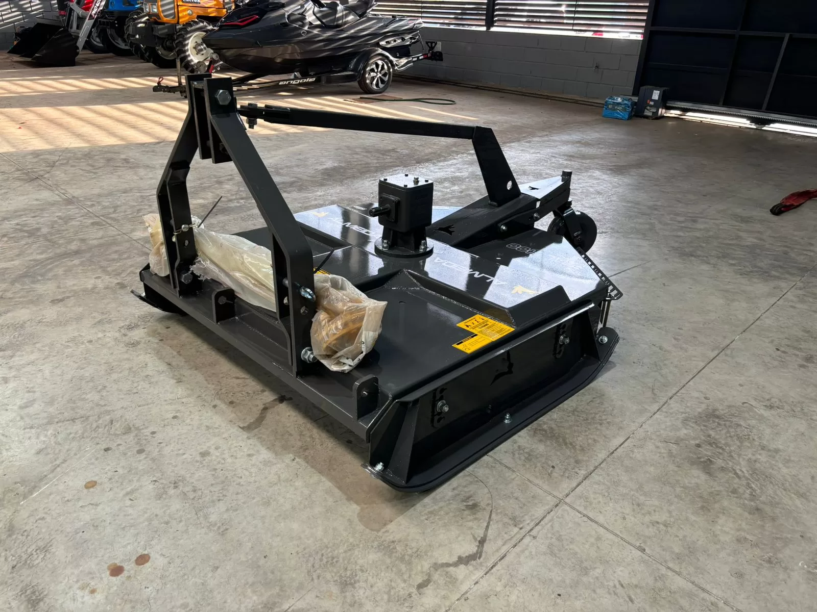 Roçadeira Hidráulica>nova Marca: Almeida Modelo: ROAL 1400 de 1.40 m