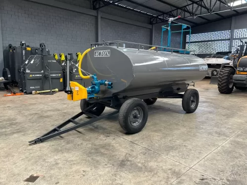 Carreta tanque Agrícola >novo Marca: Acton Modelo: CT6500 com capacidade para 6.500 Litros, Equipado com Kit Multitarefa Andrade TASP 51 Completo e com Plataforma contra Incêndio