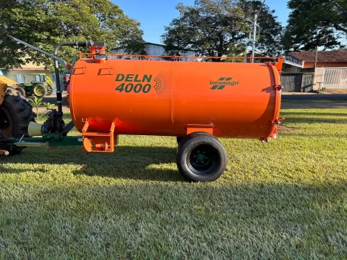 Distribuidor de Esterco Líquido com capacidade para 4.000 Litros,modelo: DELN 4000/ Com Pneus – Incomagri > Novo
