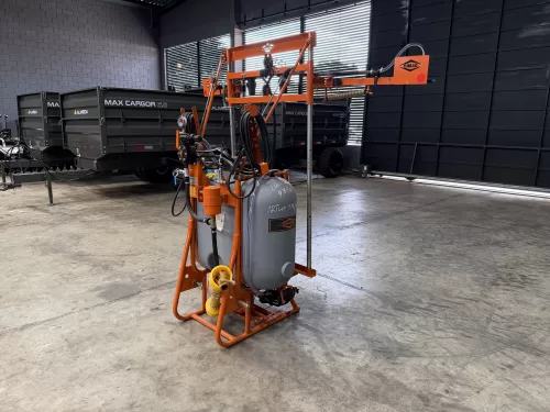 Pulverizador de pasto Pecuário (novo) Marca: Cimag Modelo: PEC 250 / capacidade para 250L-Bomba JP40 