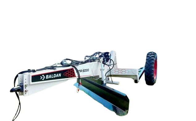 Plaina Niveladora de arrasto, patrolinha (nova) Marca: Baldan Modelo: PNA 5000 com lâmina de 4.0 m