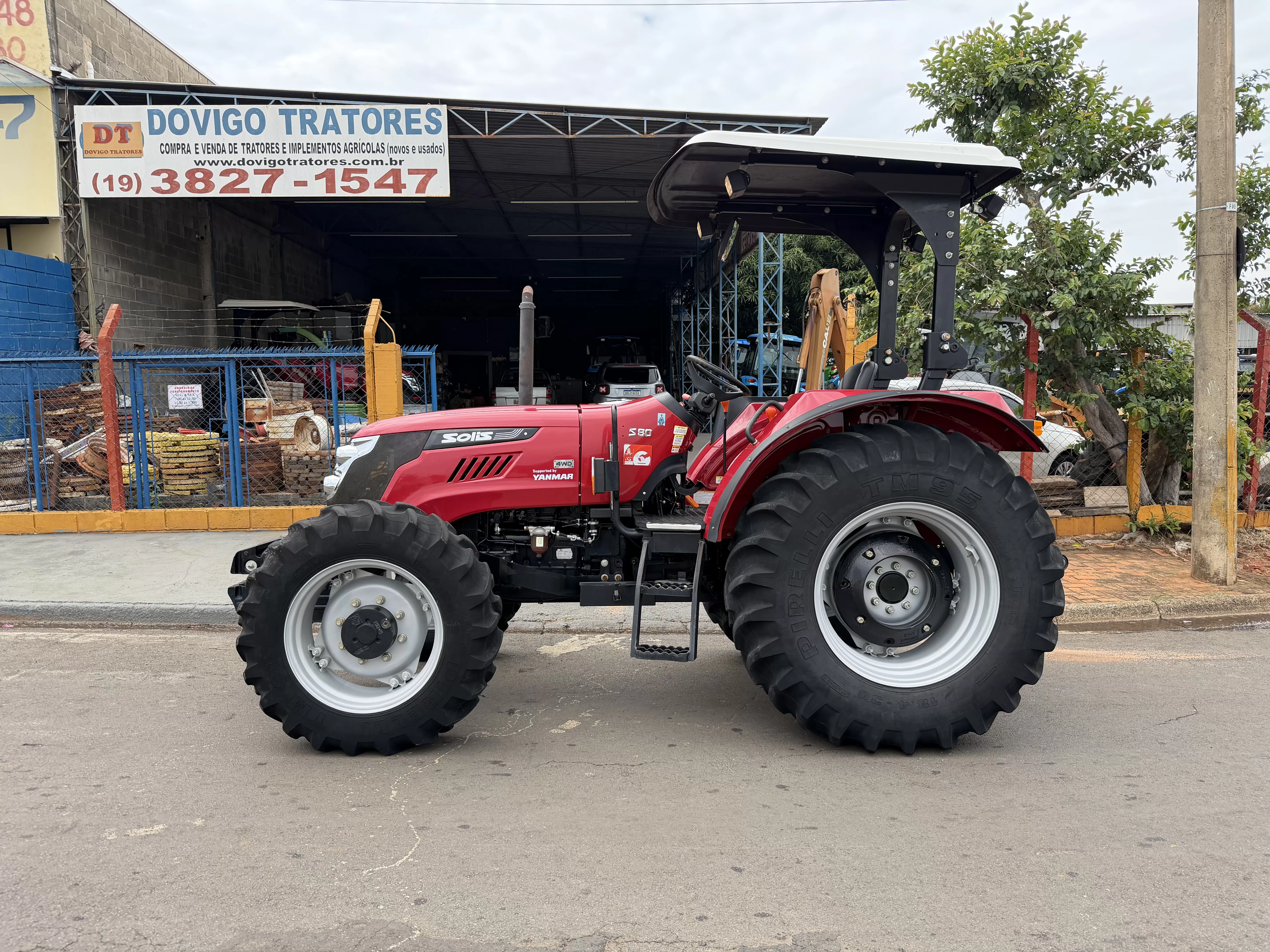 Yanmar Solis 80 4×4 Ano 2023/2024 apenas 633 horas com Reversor de Marchas