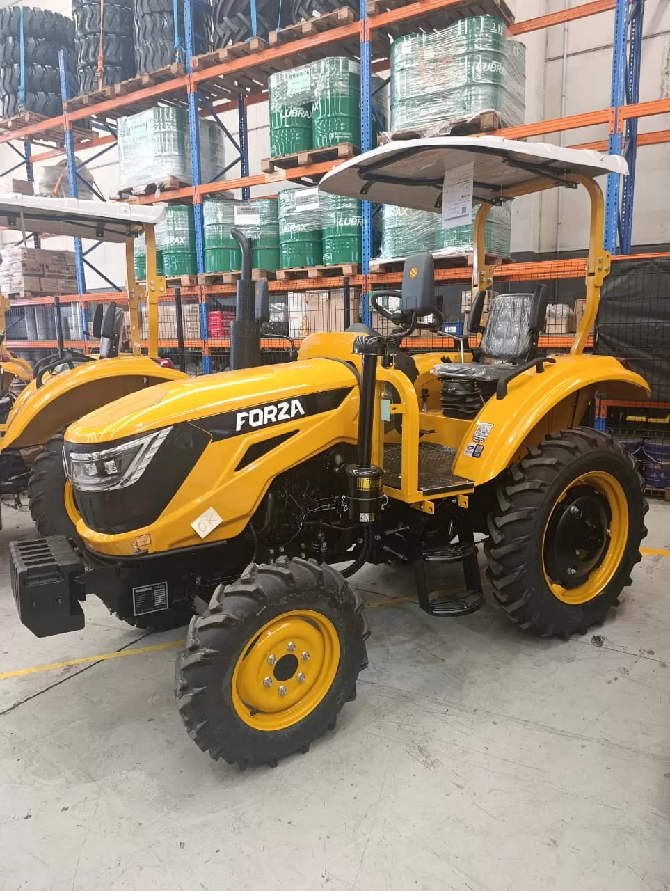 Trator Marca: Forza Modelo: FZT25 4x4 Ano: 2026 (Novo)