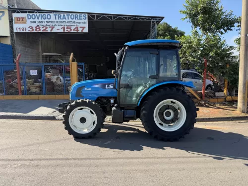LS Tractor U60 Cabinado 4×4 Ano 2017 com redutor e Reversor Cod (07)