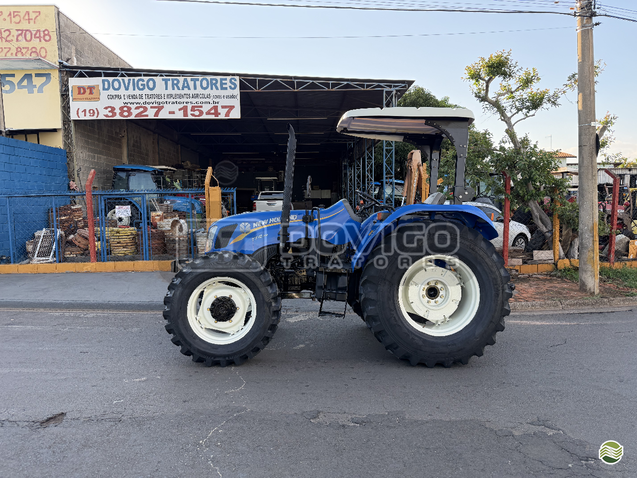 New Holland TT 4.75 4×4 Ano 2023 com Reversor de Marchas Cod (01)