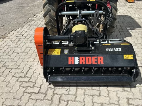 Trincha/Triturador > nova Marca: Herder Modelo: FLV 125H de 1.25m de largura de trabalho, TRINCHA Hidráulica com deslocamento lateral por pistão hidráulico